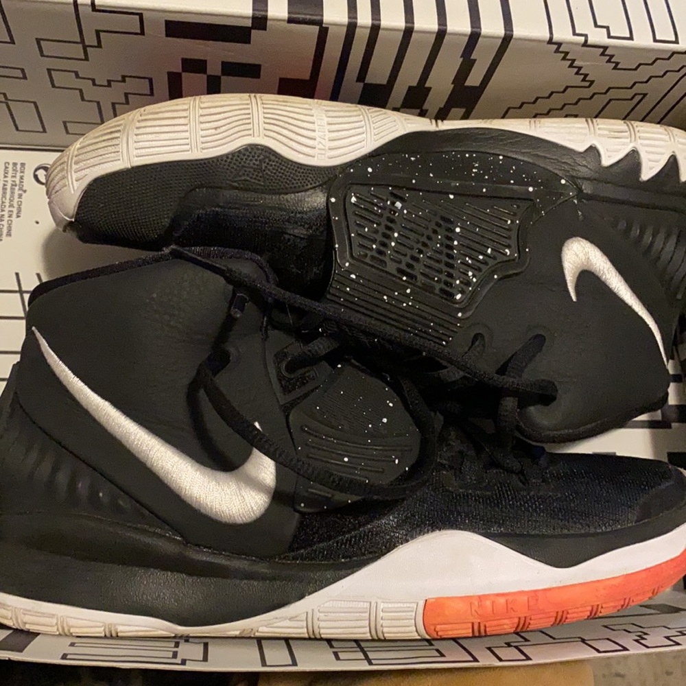 Nike basketball sneakers Kyrie 6 (GS)